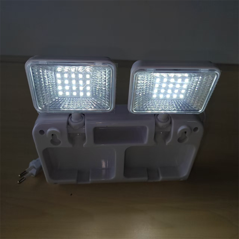 360° Rotatable Lamp Head Emerg - Power Outage Light review and price