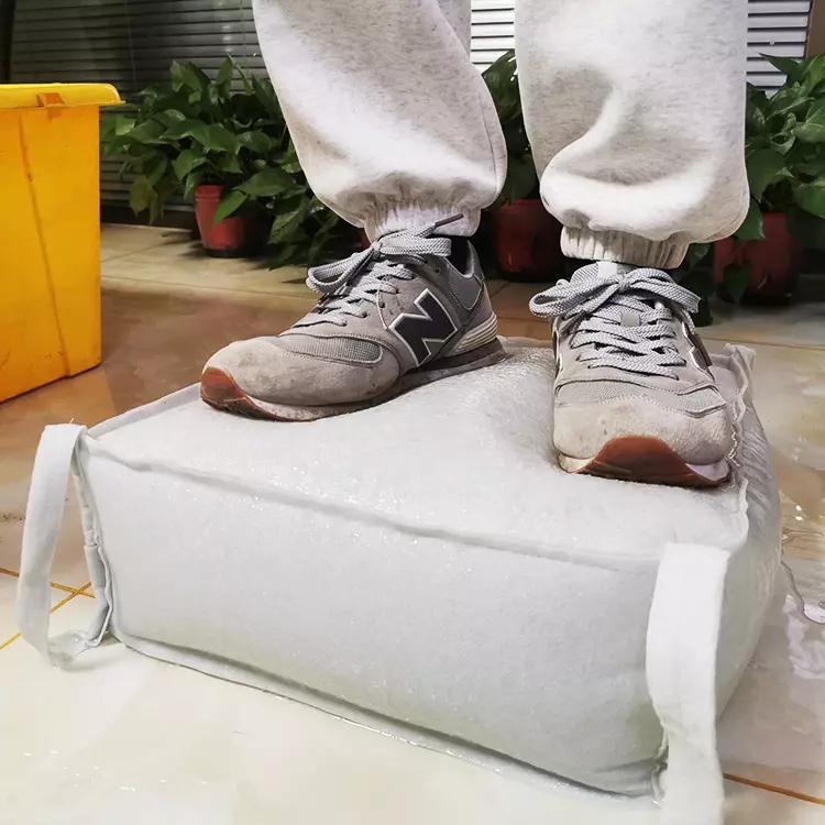 Water Filled Flood Barriers Wa - Flood Barrier Bag review and price